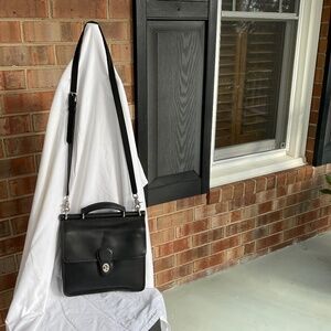 Black and Nickel Vintage Coach Willis Bag #9927